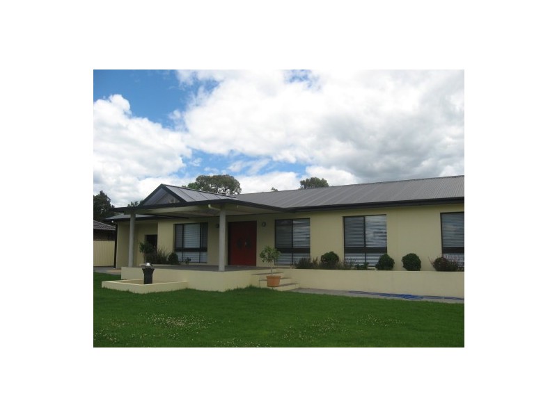 141 Wine Country Drive, Nulkaba NSW 2325