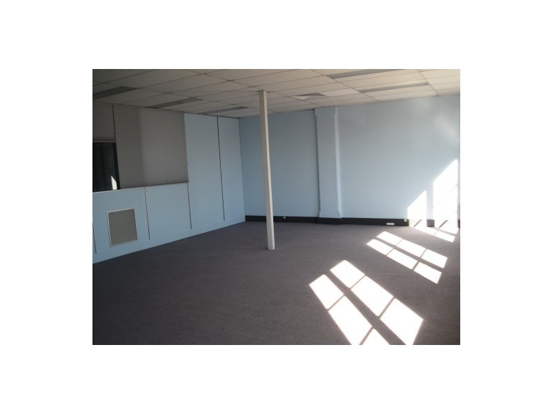 Upstairs 54 Vincent Street, Cessnock NSW 2325