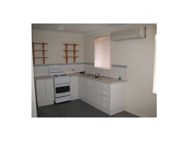 3 Hungerford Close, Cessnock NSW 2325