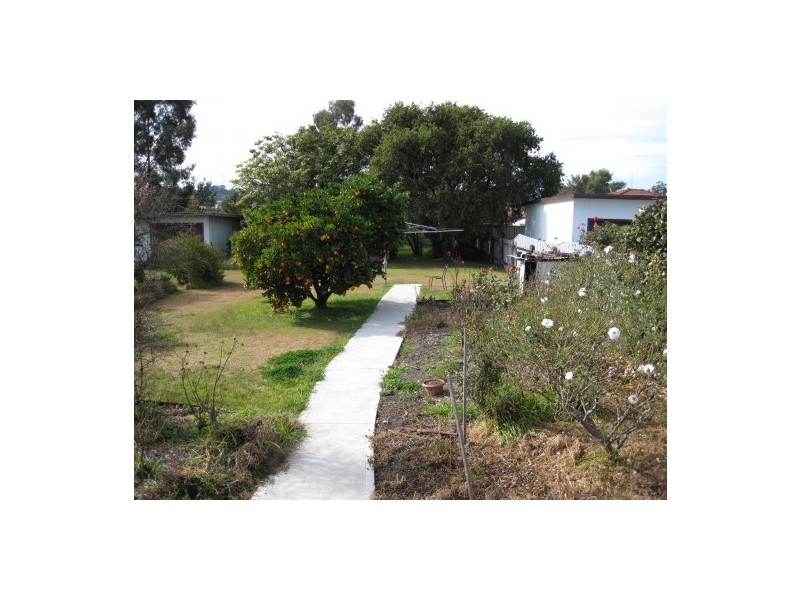 16  Hickey Street, Cessnock NSW 2325