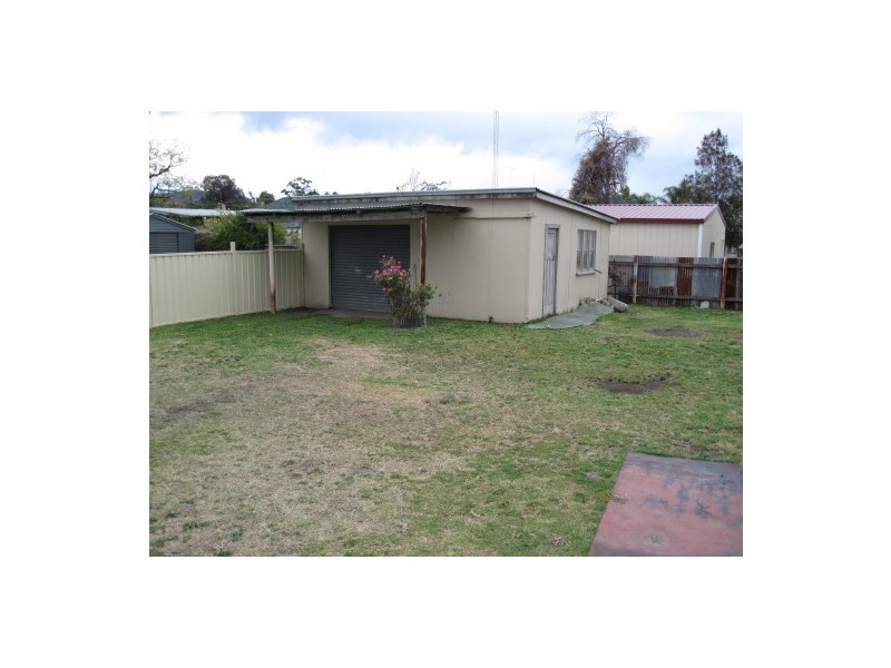 96 Wollombi Road, Cessnock NSW 2325