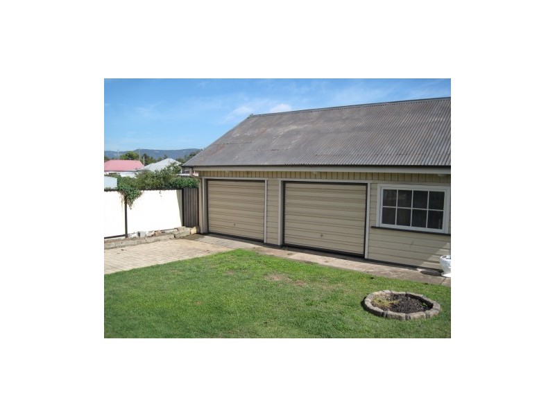 4 Catherine Street, Cessnock NSW 2325