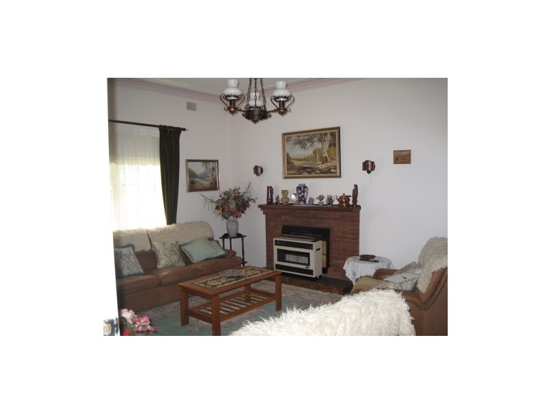 18 Matthew Street, Cessnock NSW 2325