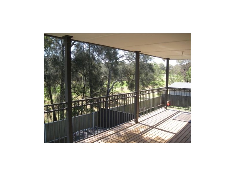 15 Lindsay Street, Cessnock NSW 2325