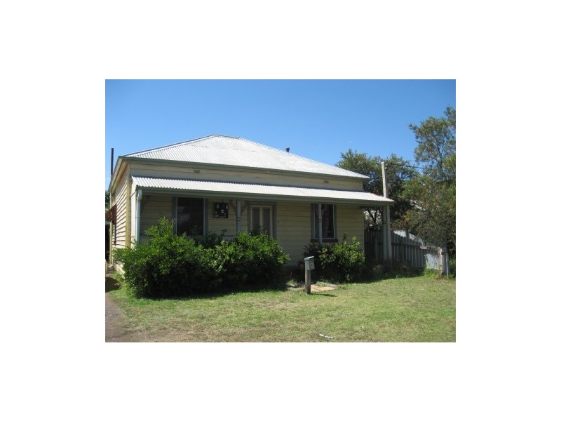 2 McFarlane Street, Cessnock NSW 2325