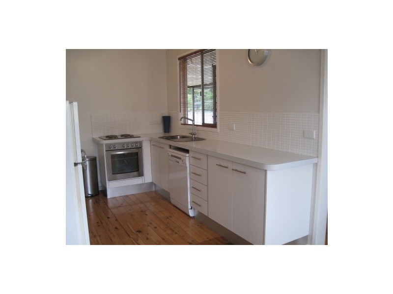 143 Macquarie Avenue, Cessnock NSW 2325