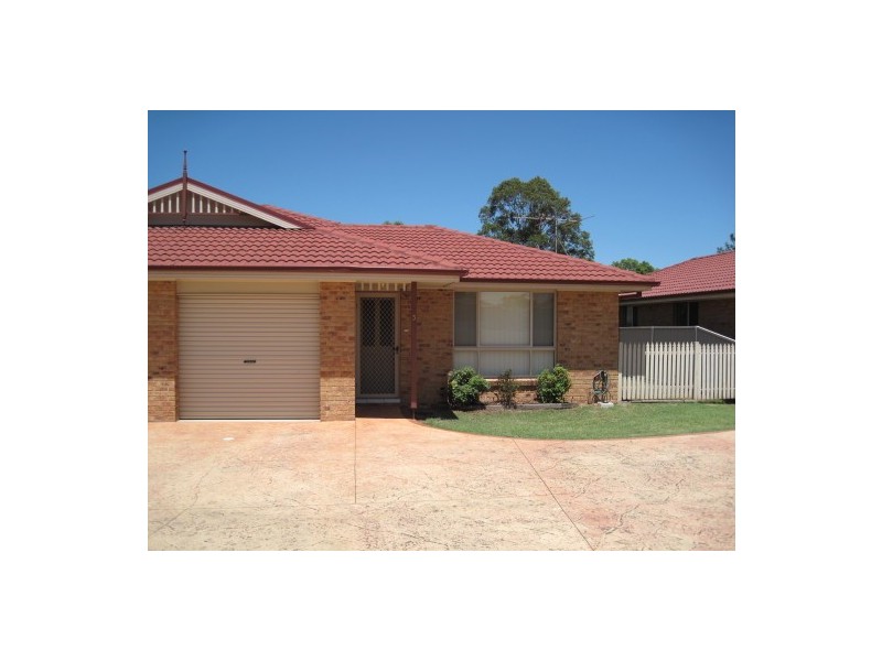 3/6 Sports Avenue, Cessnock NSW 2325