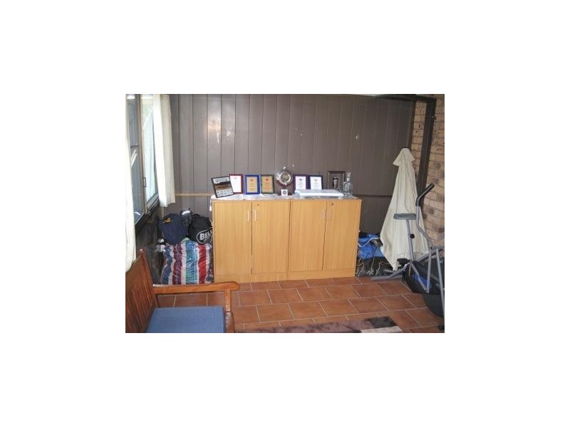 15 Mackellar, Cessnock NSW 2325