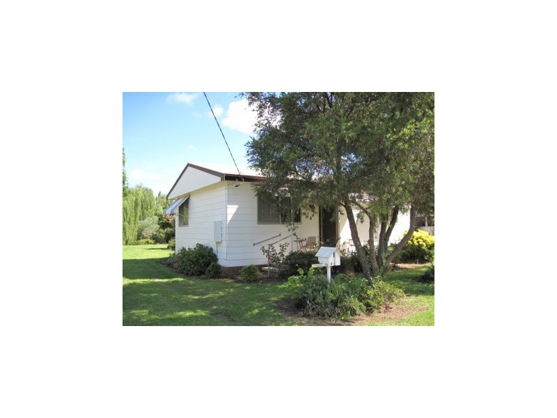 8 Waratah Street, Bellbird NSW 2325