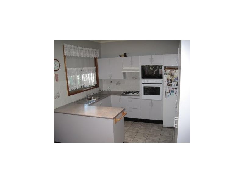 157 Macquarie AVENUE, Cessnock NSW 2325