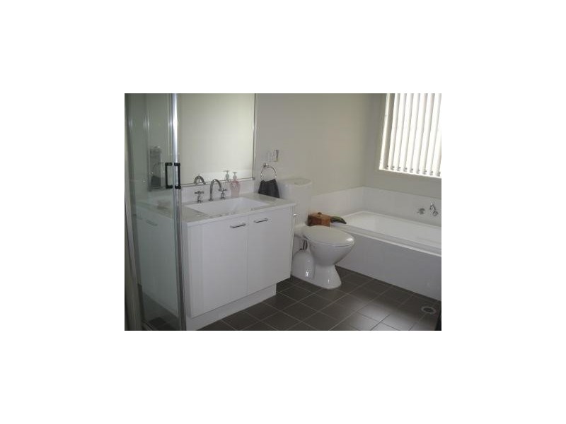 12 Chablis Drive, Cessnock NSW 2325