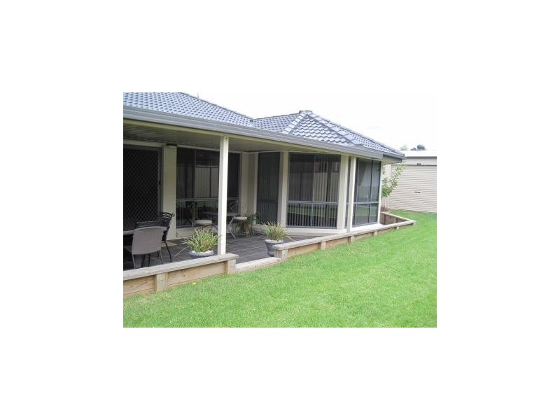 12 Chablis Drive, Cessnock NSW 2325