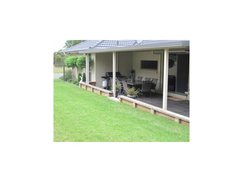 12 Chablis Drive, Cessnock NSW 2325