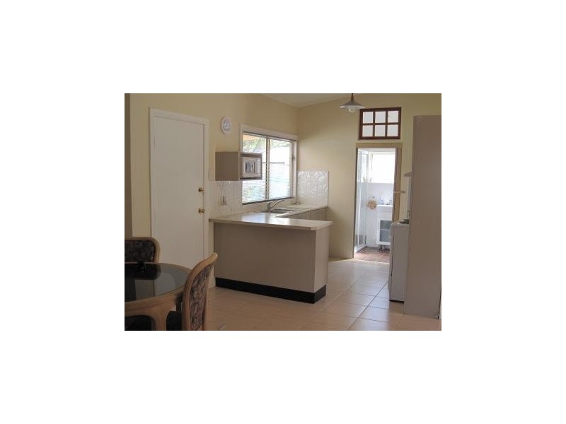 12 Ellalong Road, Pelton NSW 2325