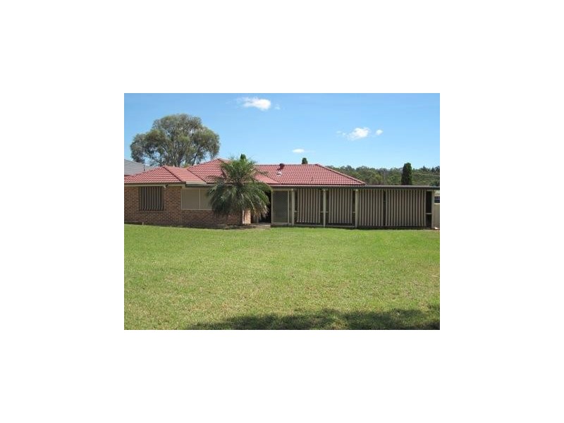 27 Tomalpin Street, Kearsley NSW 2325