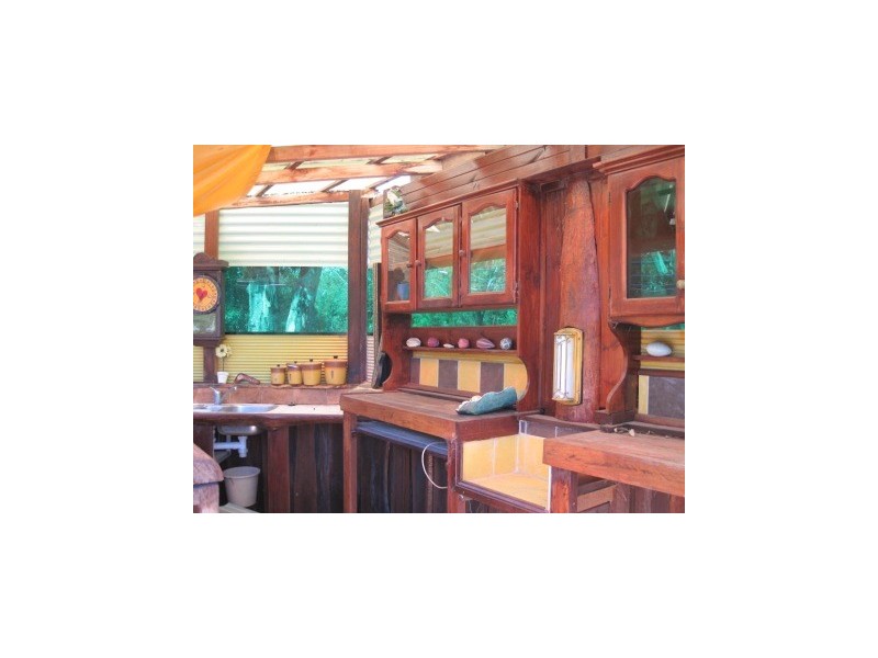 377 Rocky Creek Road, Wollombi NSW 2325