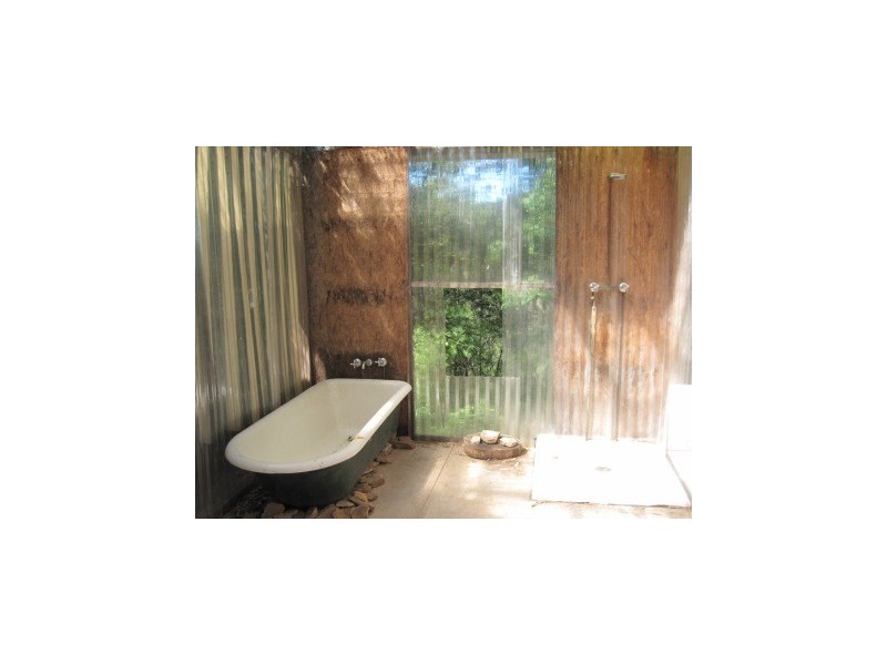 377 Rocky Creek Road, Wollombi NSW 2325