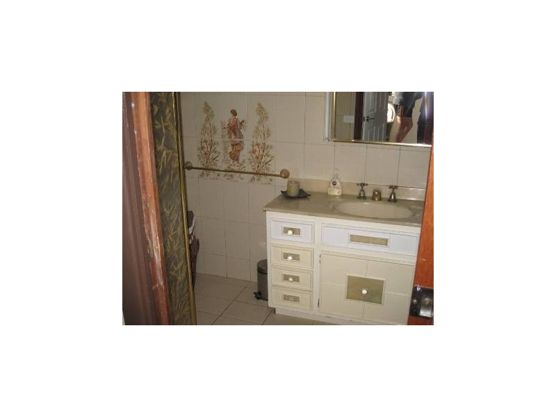 18 Lavender Street, Cessnock NSW 2325