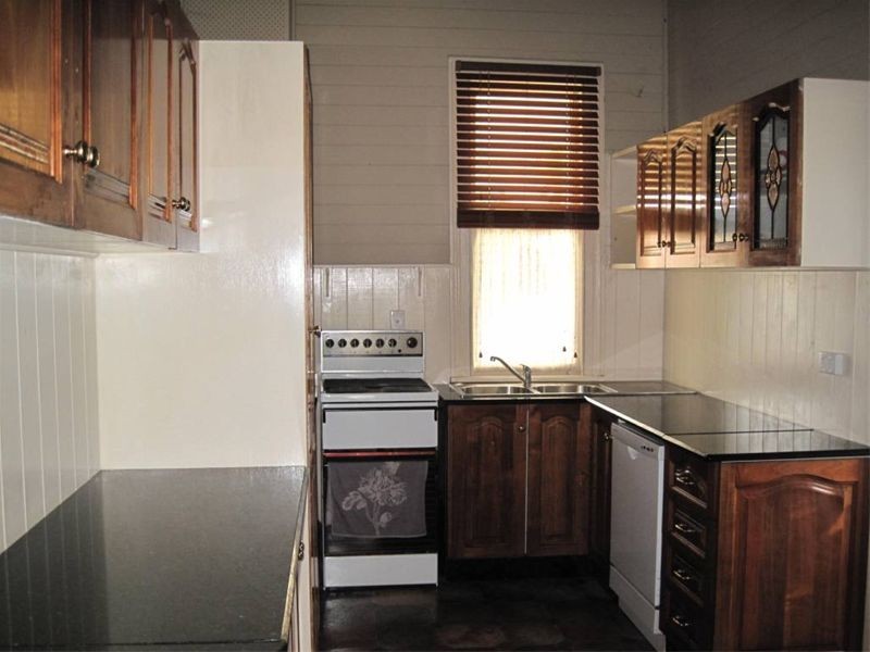 4 First Street, Cessnock NSW 2325