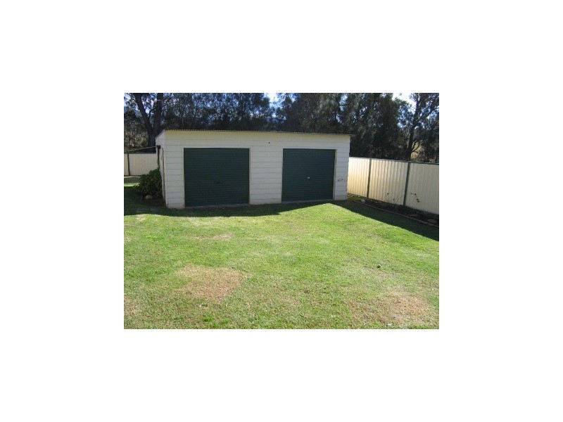 87 Desmond Street, Cessnock NSW 2325