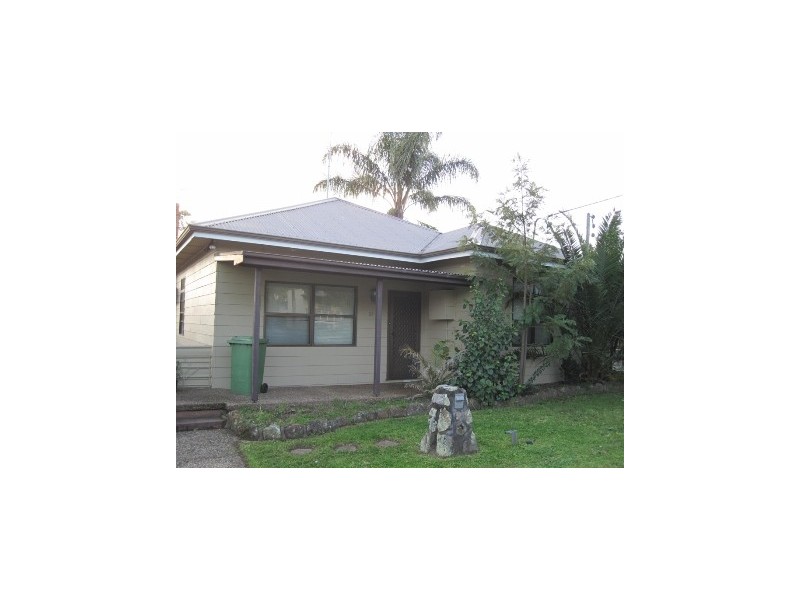 27 Desmond Street, Cessnock NSW 2325