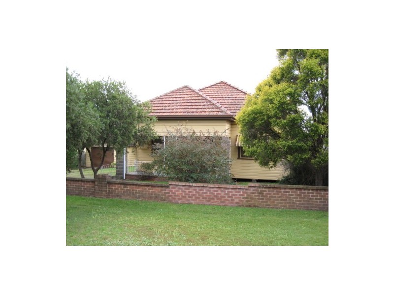 12 Halcyon Street, Cessnock NSW 2325