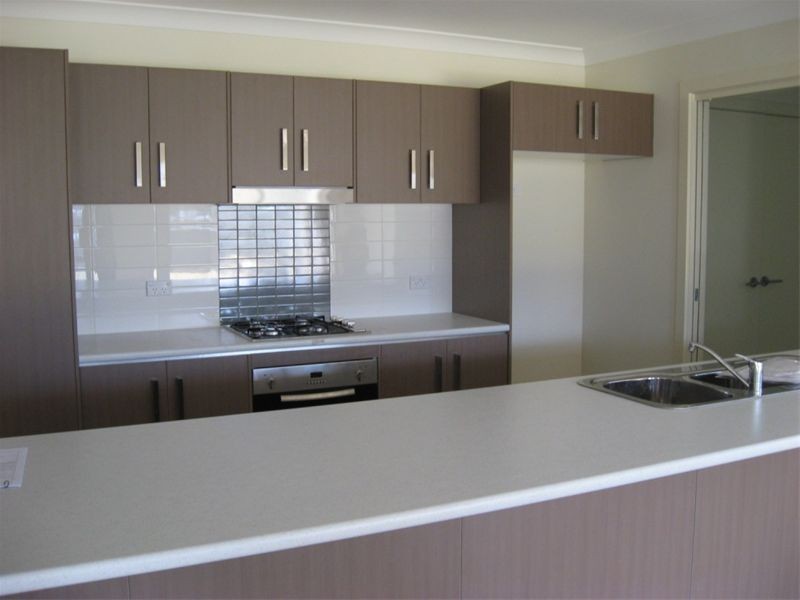 8 Finch CLOSE, Cessnock NSW 2325