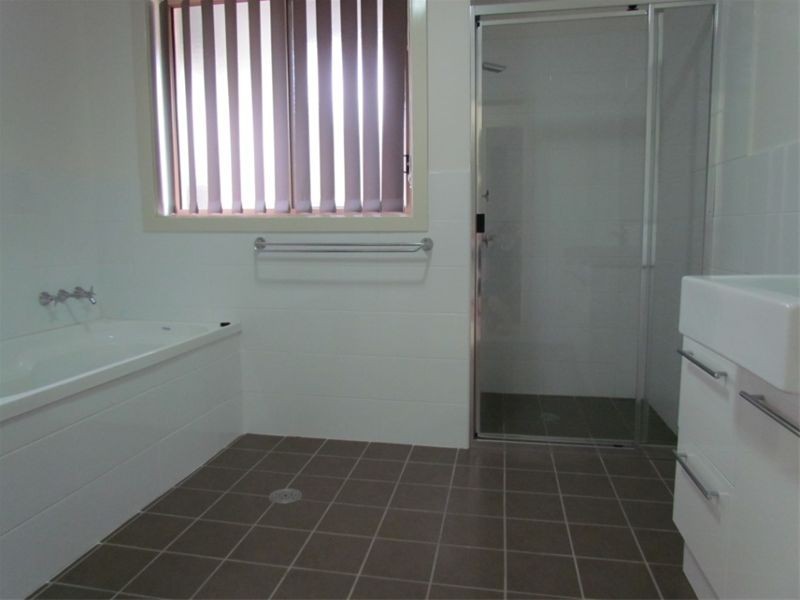 1/10 & 2/10 Mount Pleasant Grove, Cessnock NSW 2325