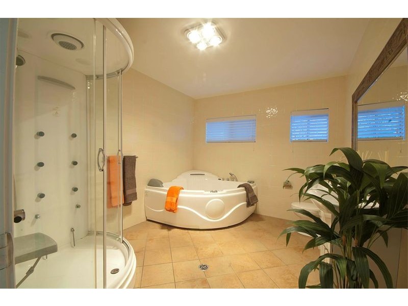 141 Wine Country Drive, Nulkaba NSW 2325