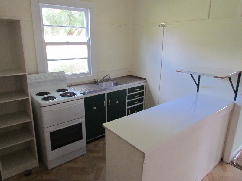 27 Adelaide Street, Paxton NSW 2325