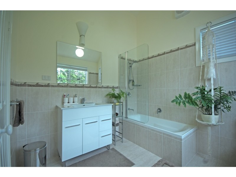 123 Ironbark Lane, Nulkaba NSW 2325