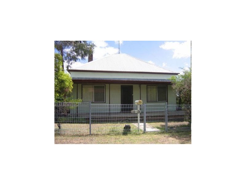 18 Sergeant Street, Cessnock NSW 2325