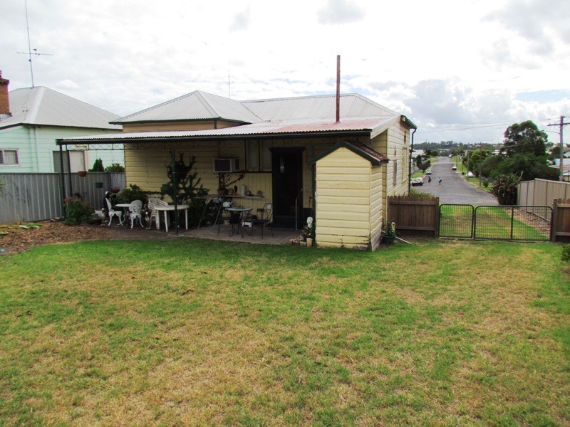 14 Francis Street, Cessnock NSW 2325