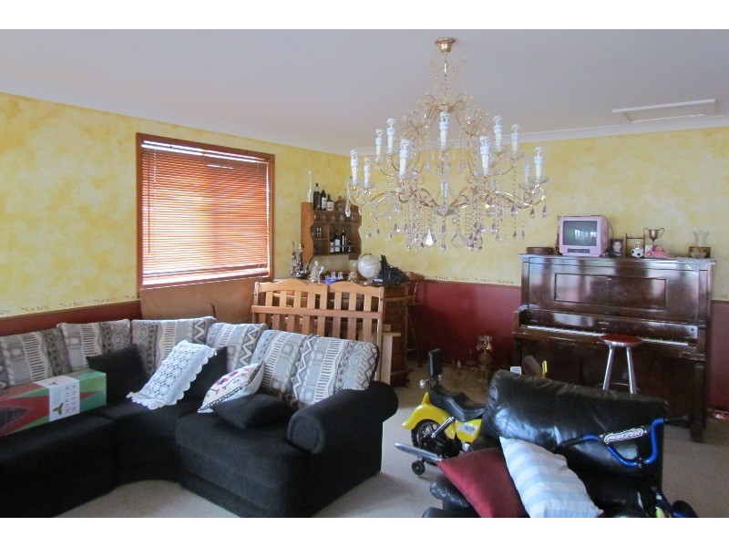 74 Rawson Street, Cessnock NSW 2325