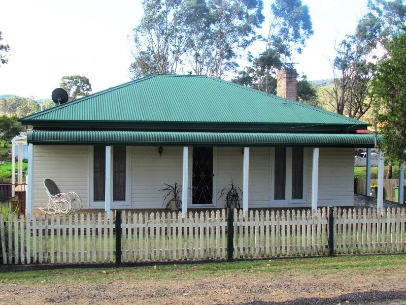 24 First Street, Millfield NSW 2325