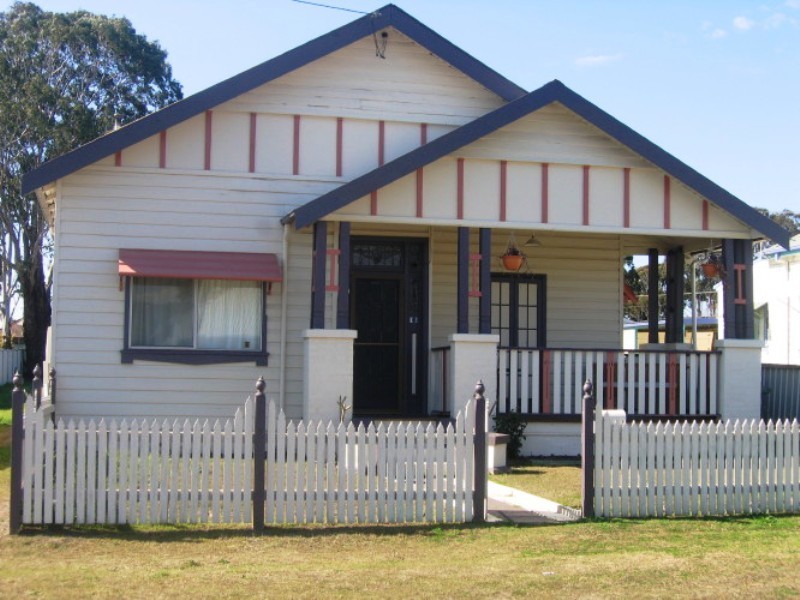 10 Stephen Street, Cessnock NSW 2325