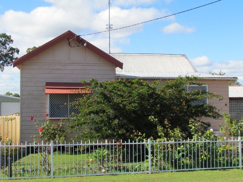 2 Chidgey Street, Cessnock West NSW 2325