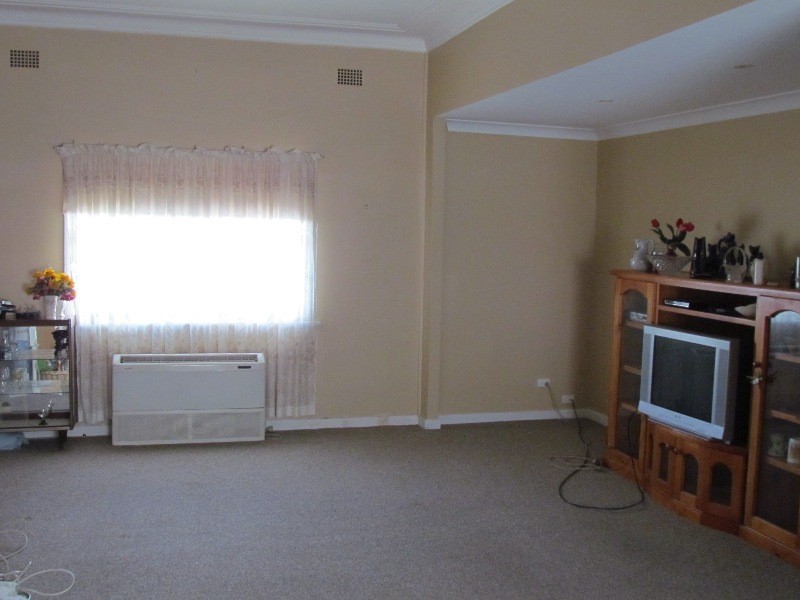 2 Chidgey Street, Cessnock West NSW 2325