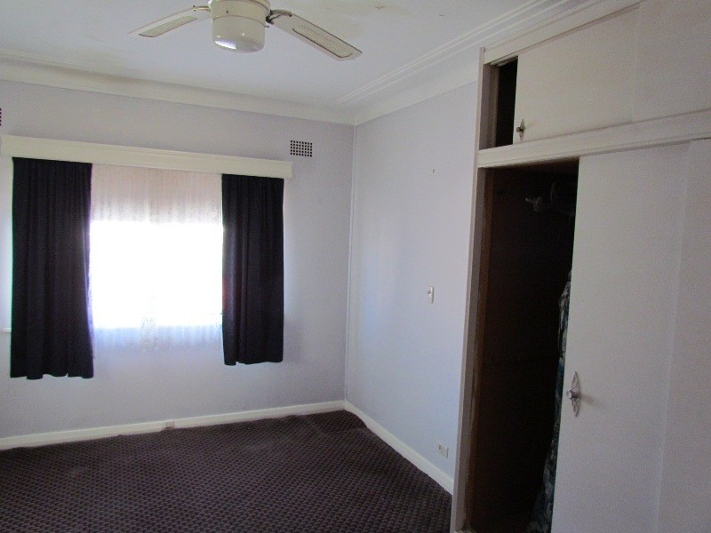 2 Chidgey Street, Cessnock West NSW 2325