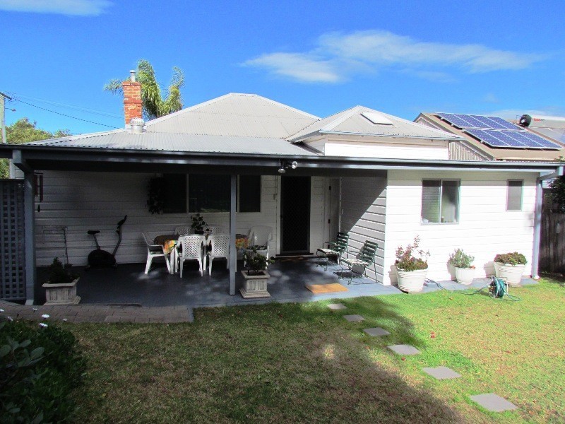 20 Lambert Street, Cessnock NSW 2325