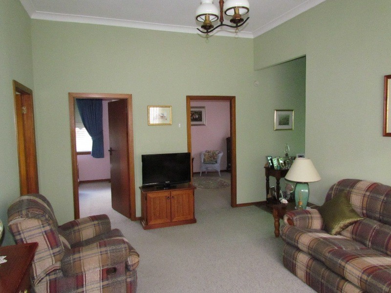 326 Maitland Road, Cessnock NSW 2325