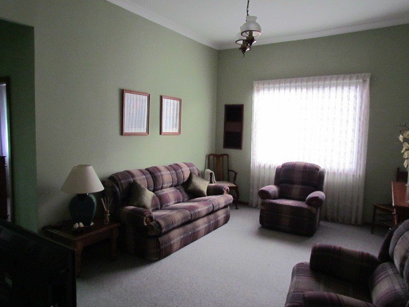 326 Maitland Road, Cessnock NSW 2325