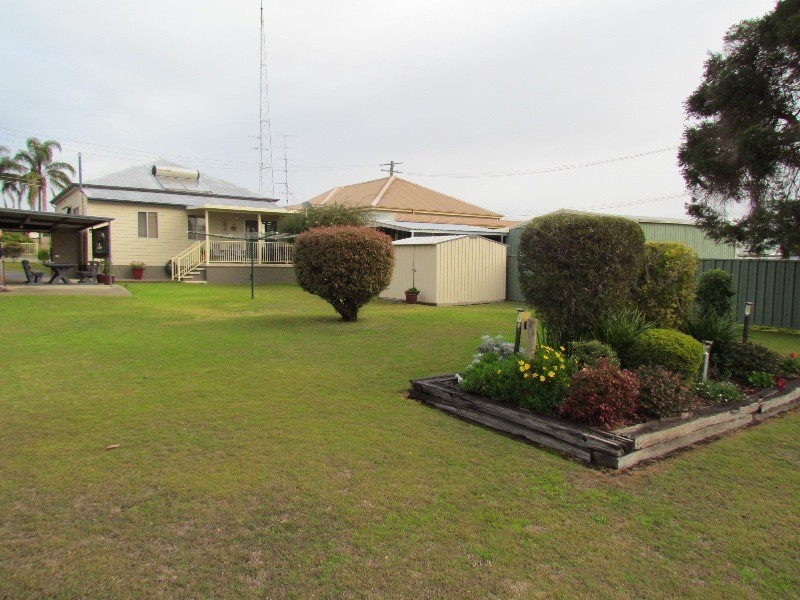 326 Maitland Road, Cessnock NSW 2325