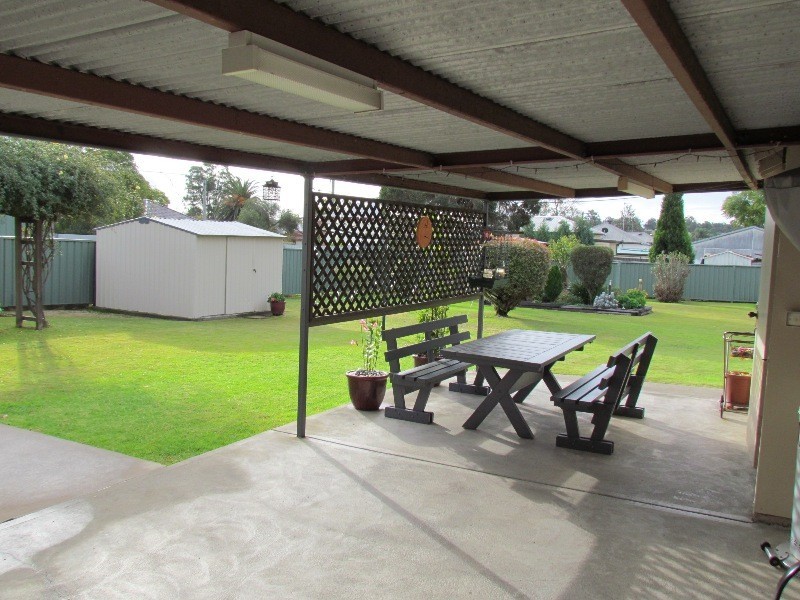 326 Maitland Road, Cessnock NSW 2325