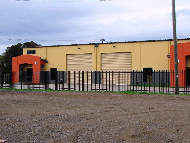 Unit 3 and Unit 4, 4 Cessnock Street, Cessnock NSW 2325