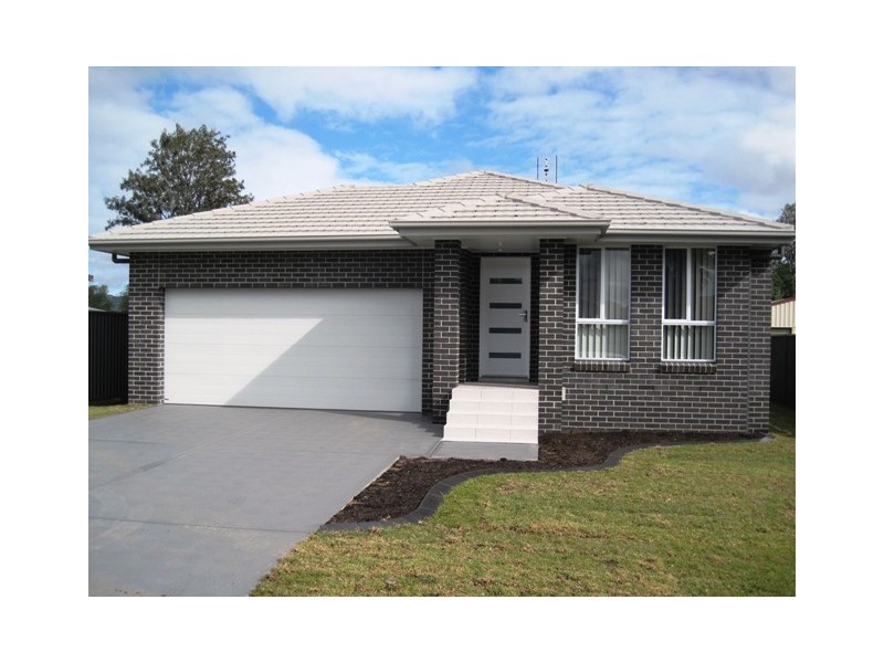 45 Alexander Street, Cessnock NSW 2325
