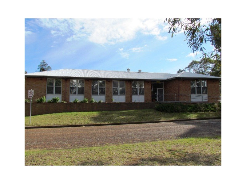 19 Dental Clinic Wine Country Drive, Cessnock NSW 2325