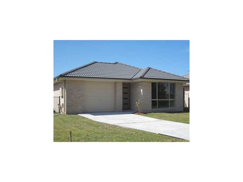14 Garland Road, Cessnock NSW 2325