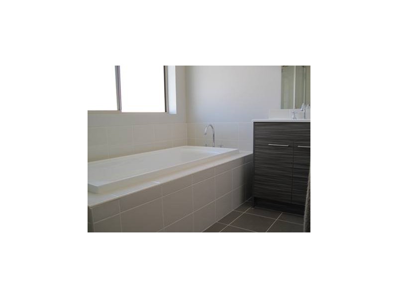 14 Garland Road, Cessnock NSW 2325