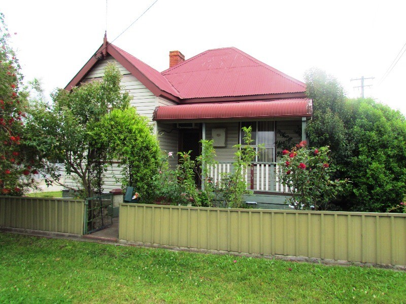 90 Northcote Street, Aberdare NSW 2325